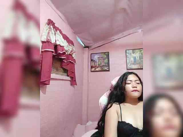 hornylittleprincess69 webcam