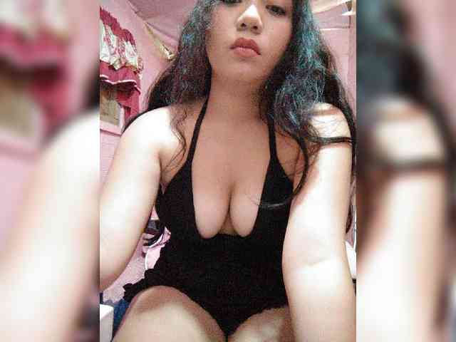 hornylittleprincess69