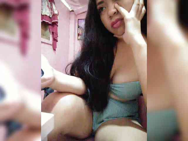 hornylittleprincess69