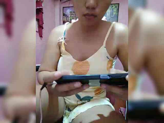 hornylittleprincess69 webcam