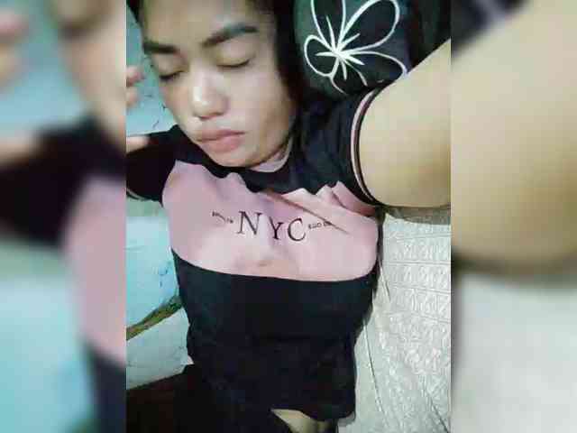 hornylittleprincess69 webcam