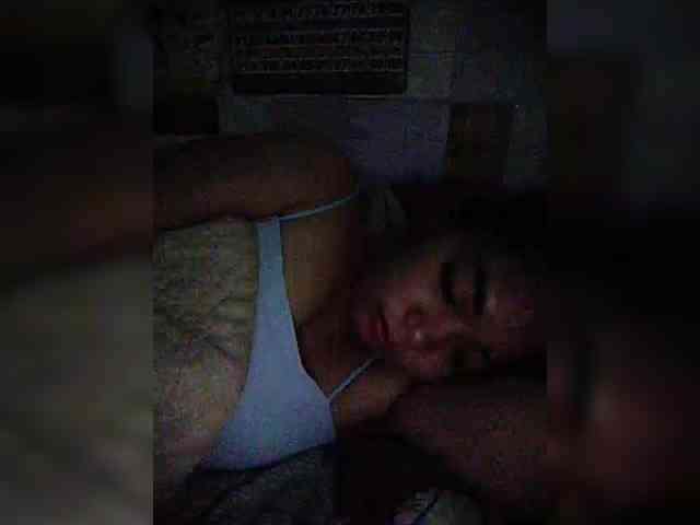 hornylittleprincess69