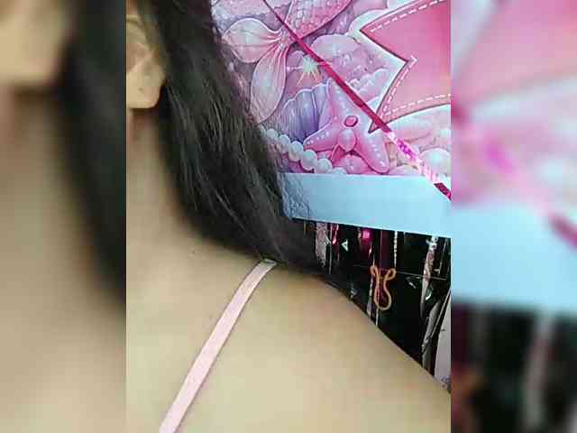 hornylittleprincess69 webcam