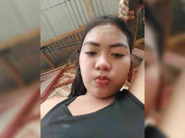 hornylittleprincess69