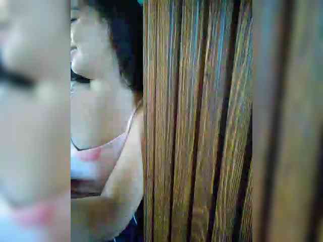 hornylittleprincess69 webcam