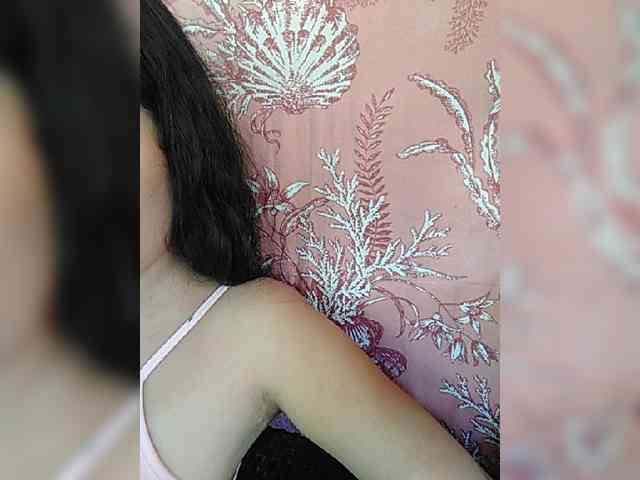 hornylittleprincess69