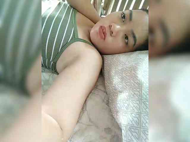 hornylittleprincess69