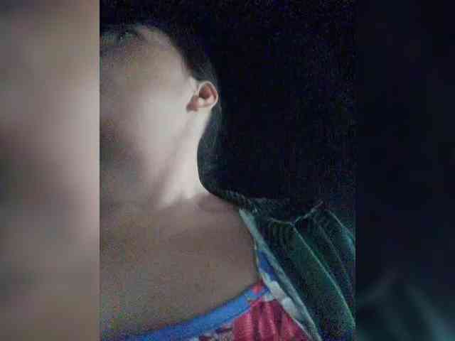 hornylittleprincess69 webcam