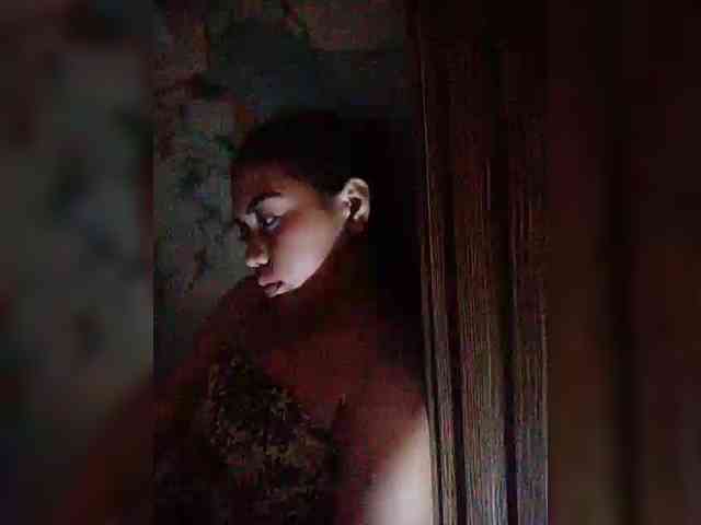 hornylittleprincess69 webcam