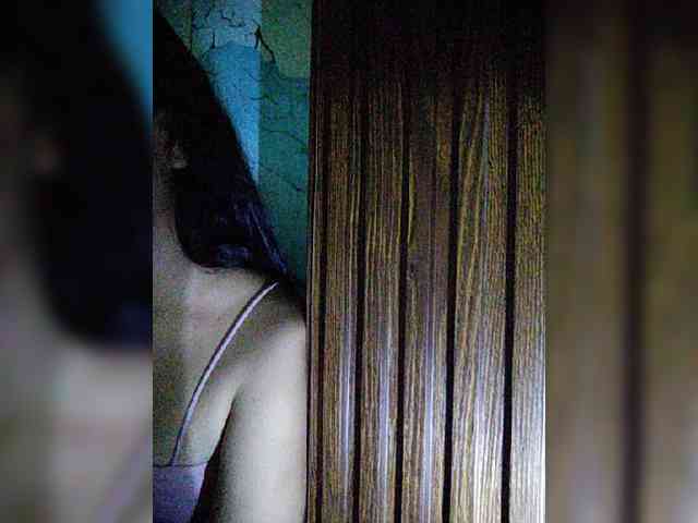 hornylittleprincess69