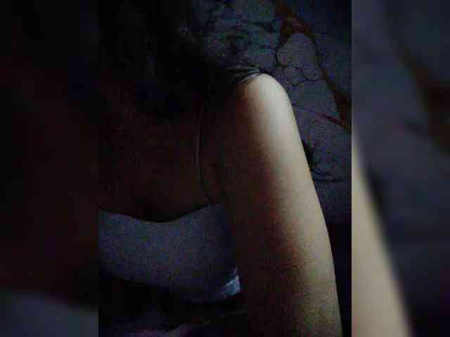 hornylittleprincess69