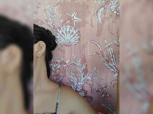 hornylittleprincess69 webcam