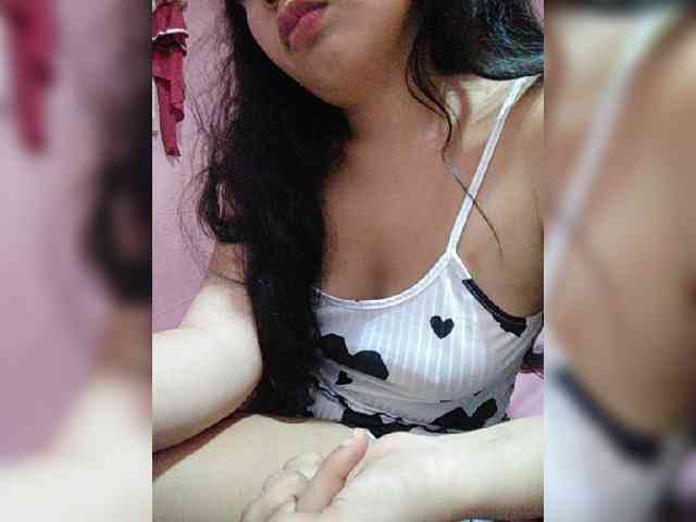 hornylittleprincess69 webcam