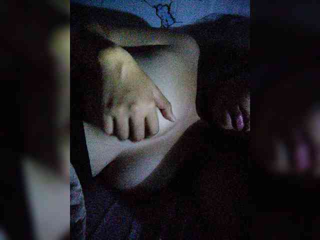 hornylittleprincess69 webcam