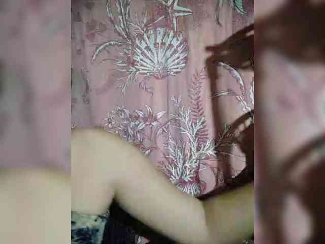 hornylittleprincess69 webcam