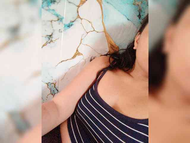 hornylittleprincess69 webcam