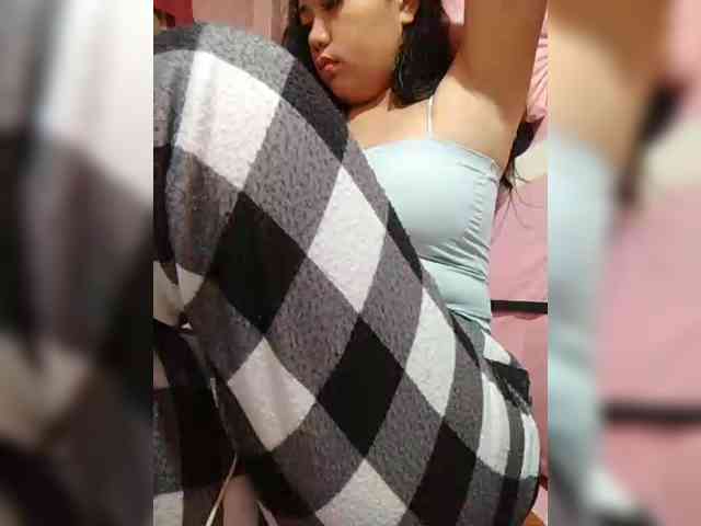 hornylittleprincess69