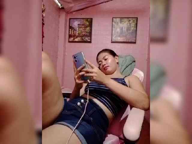 hornylittleprincess69 webcam