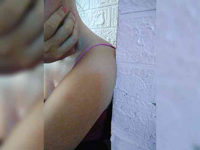 hornylittleprincess69 webcam
