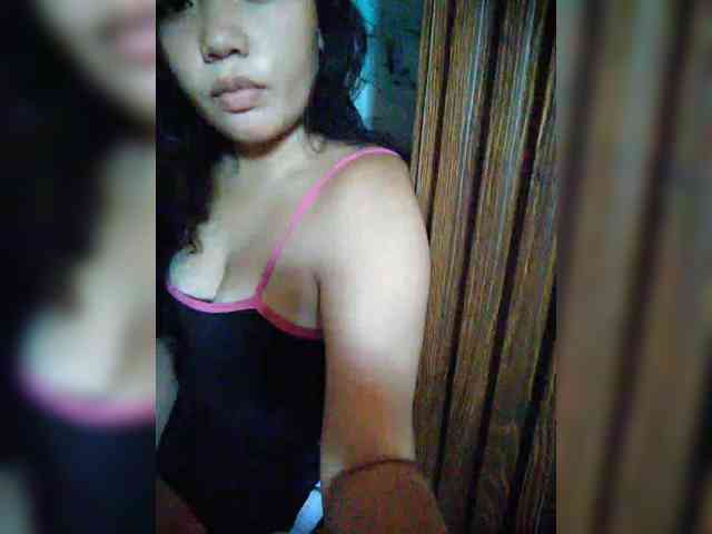 hornylittleprincess69