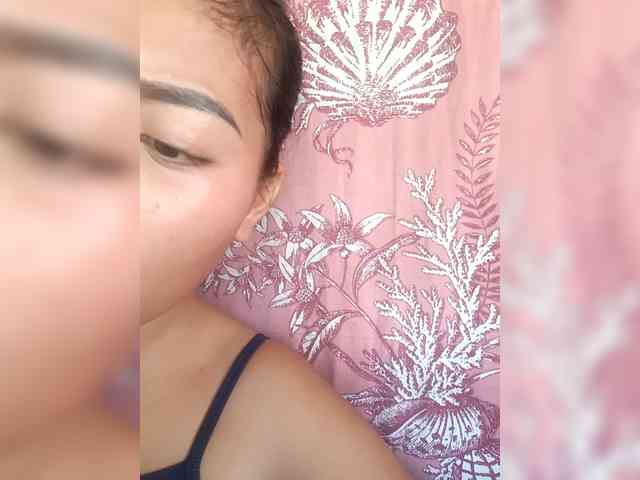 hornylittleprincess69 webcam