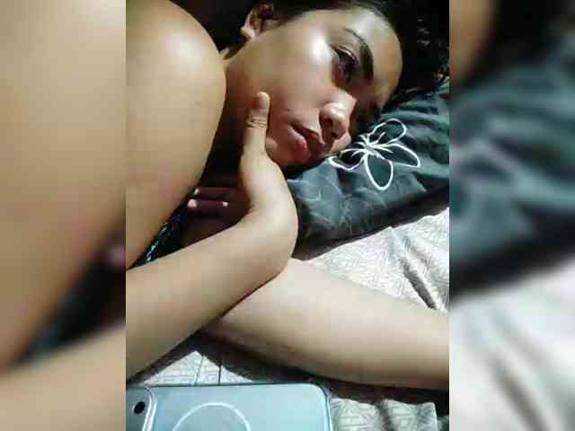 hornylittleprincess69 webcam