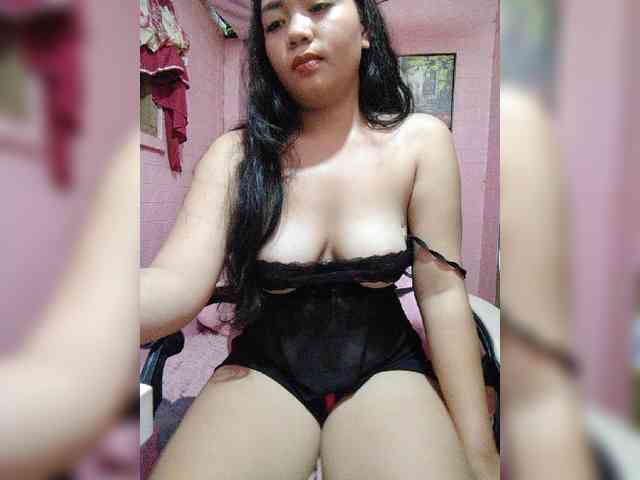 hornylittleprincess69 webcam