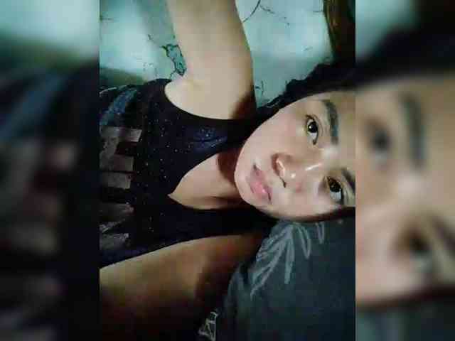 hornylittleprincess69 webcam