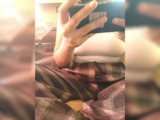 hornylittleprincess69 webcam