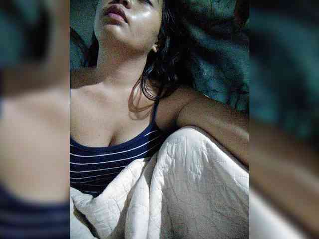hornylittleprincess69 webcam