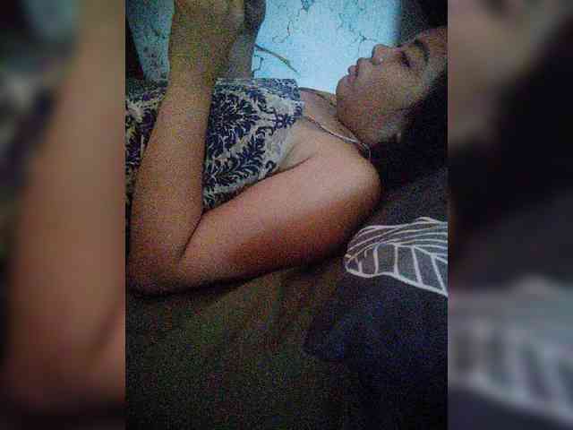 hornylittleprincess69 webcam