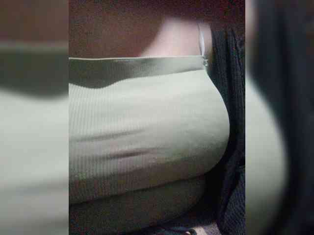 hornylittleprincess69 webcam