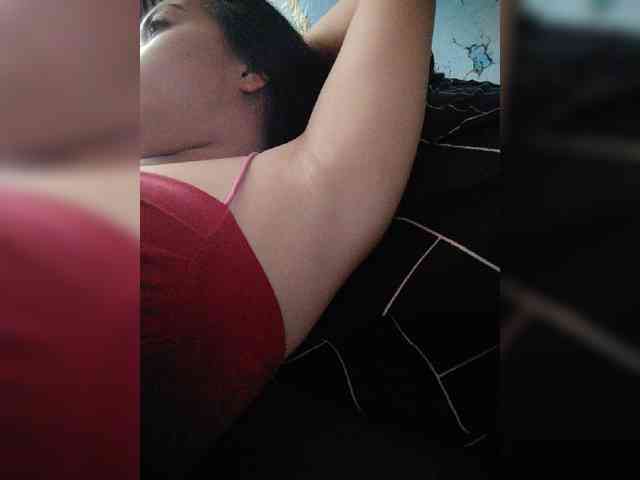 hornylittleprincess69