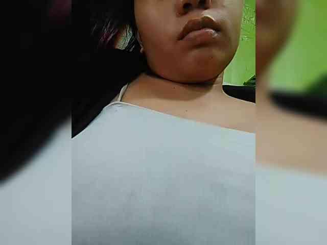 hornylittleprincess69 webcam