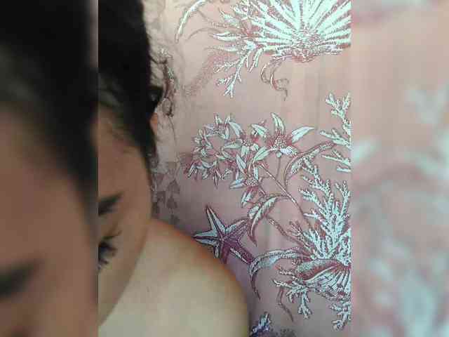 hornylittleprincess69