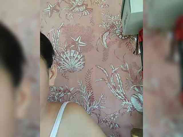 hornylittleprincess69 webcam