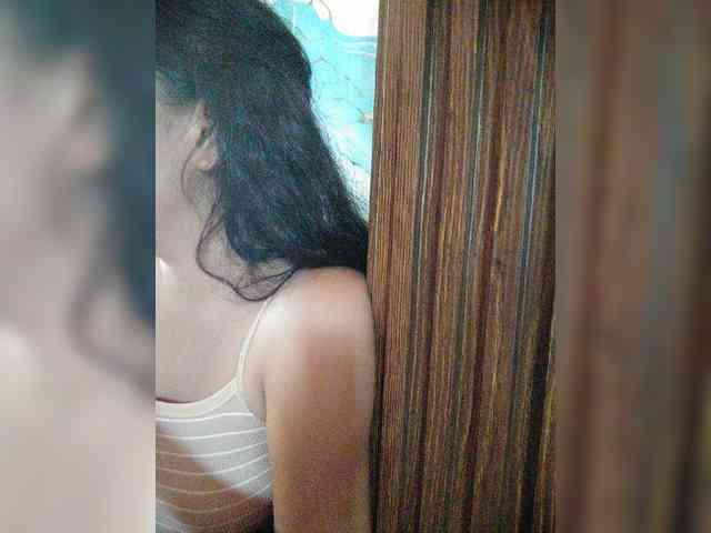 hornylittleprincess69