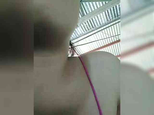hornylittleprincess69 webcam