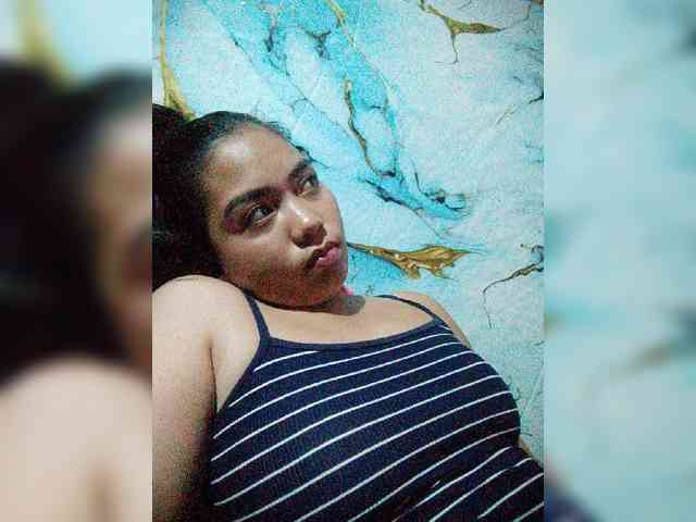 hornylittleprincess69 webcam