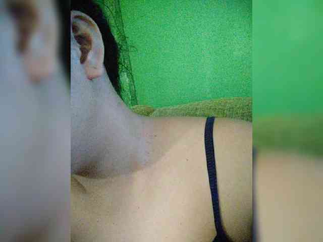 hornylittleprincess69