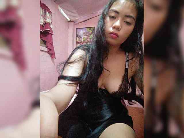 hornylittleprincess69 webcam