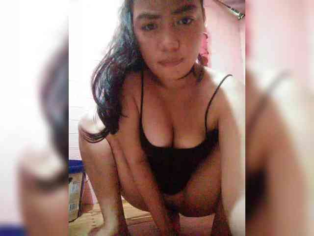hornylittleprincess69 webcam