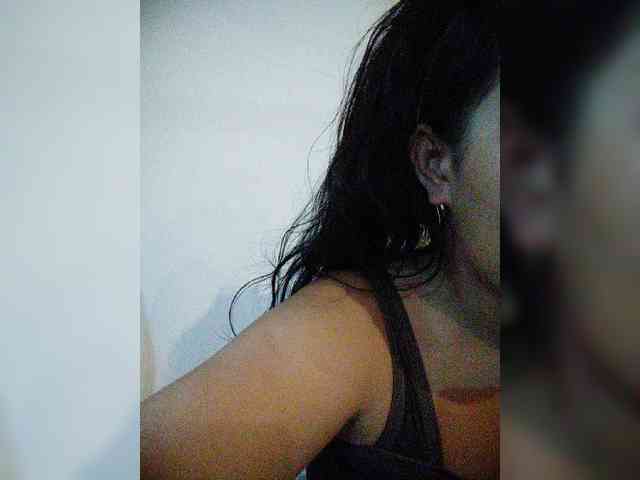 hornylittleprincess69 webcam
