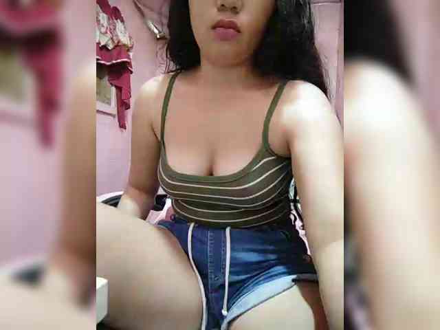 hornylittleprincess69 webcam