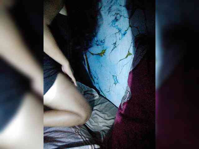 hornylittleprincess69