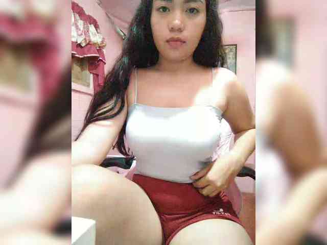 hornylittleprincess69