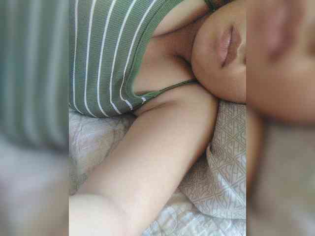 hornylittleprincess69 webcam