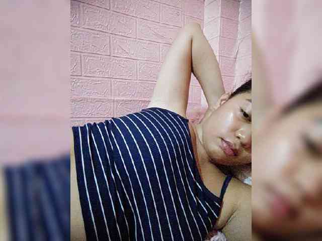 hornylittleprincess69 webcam