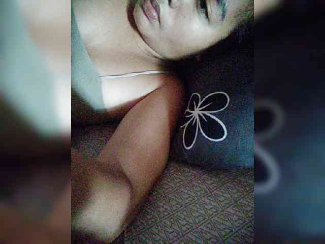 hornylittleprincess69