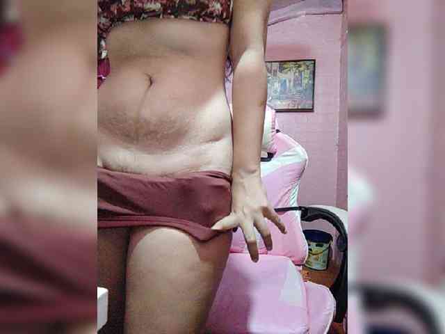 hornylittleprincess69 webcam